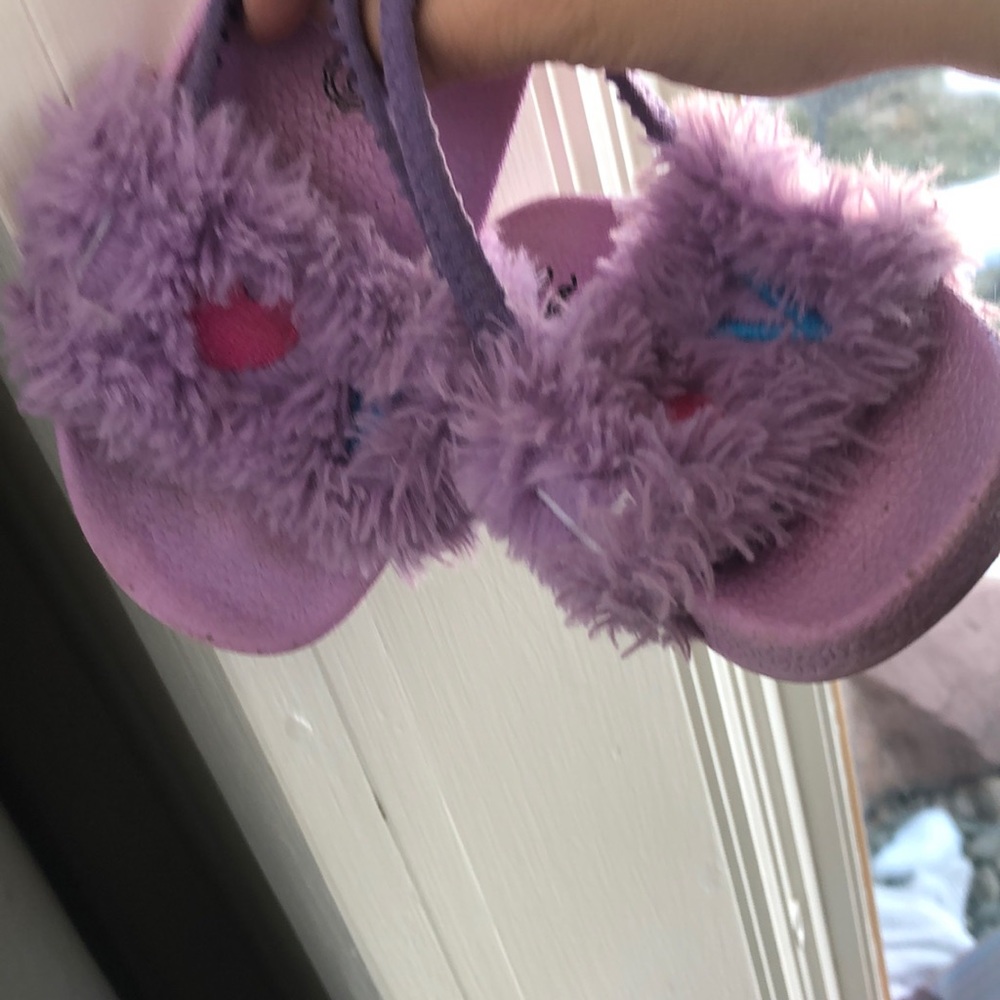 Sandals - Picture 5 of 5